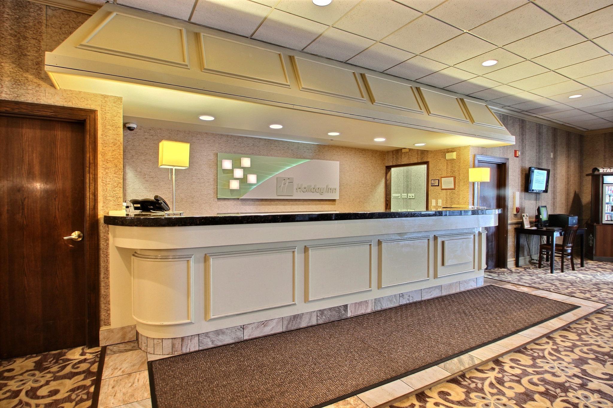 Radisson And Conference Center Fond Du Hotel 3*